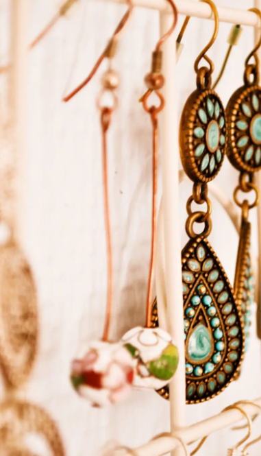 Building Your Essential Jewelry Wardrobe: Simple Steps for Everyday Style