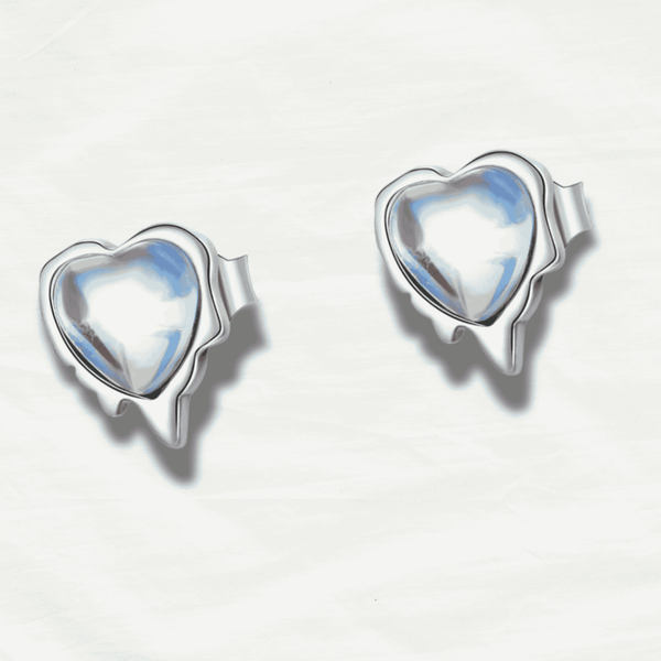 Chic Sterling Silver Heart Moonstone Earrings