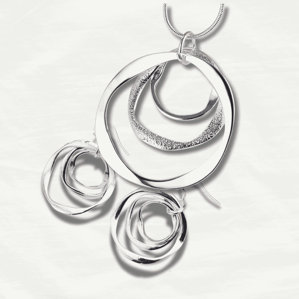 Elegant Silver Plated Necklace & Earring Set