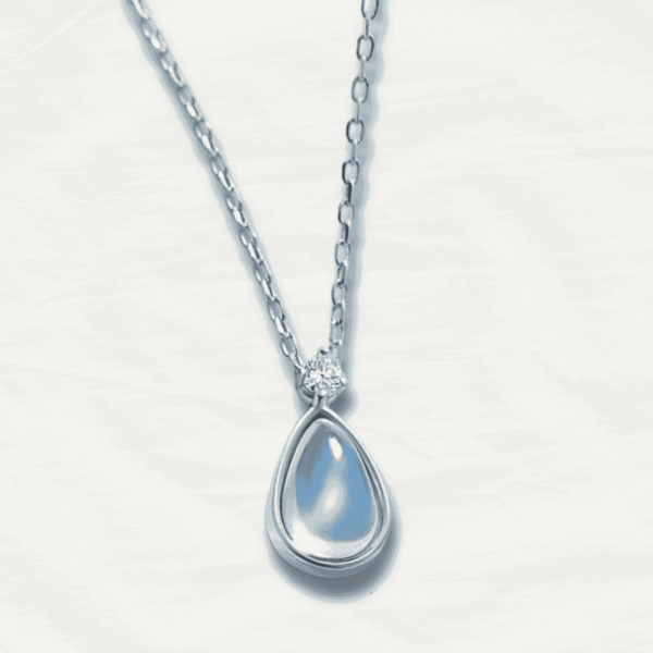 Elegant Water Drop Moonstone Pendant Necklace - Odds & Ends Novelties