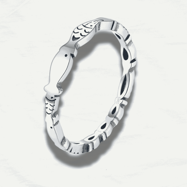 Minimalist Fish Ring in 925 Silver - Odds & Ends Novelties