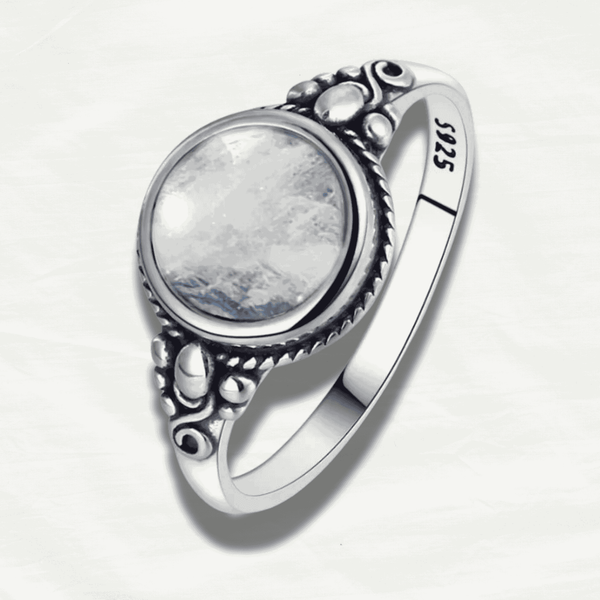 Elegant Silver Moonstone Ring