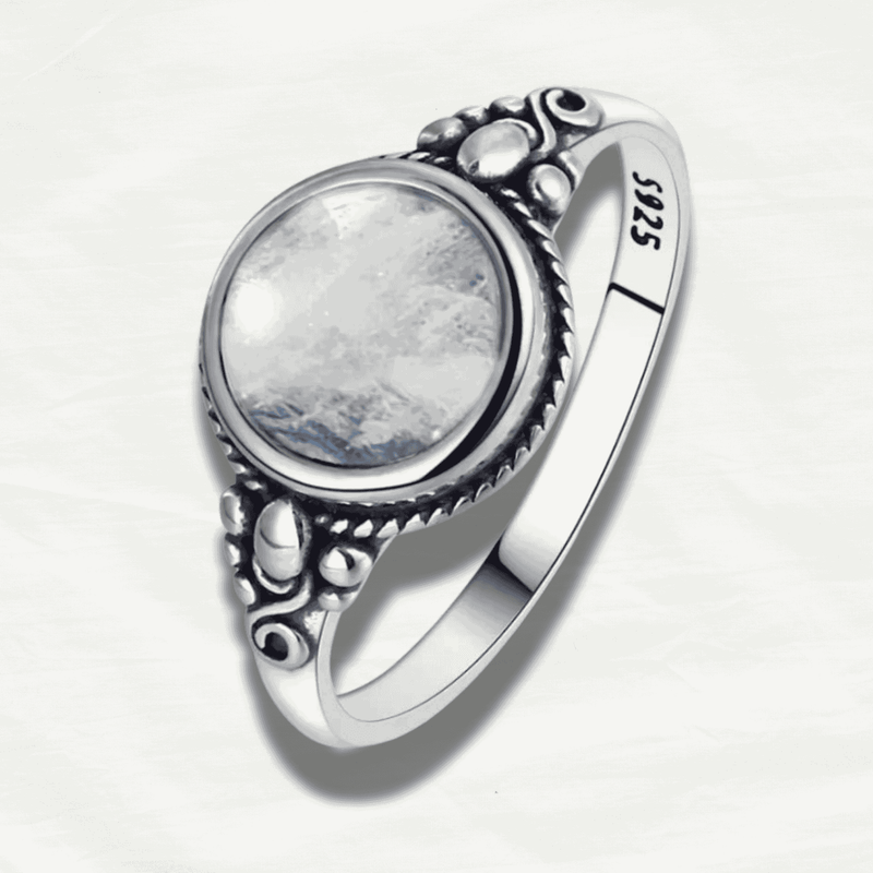 Elegant Silver Moonstone Ring