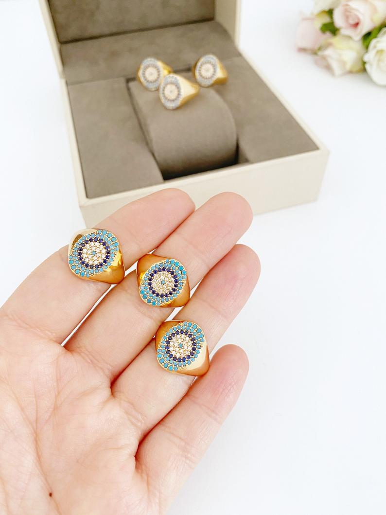 Signet Gold Evil Eye Ring